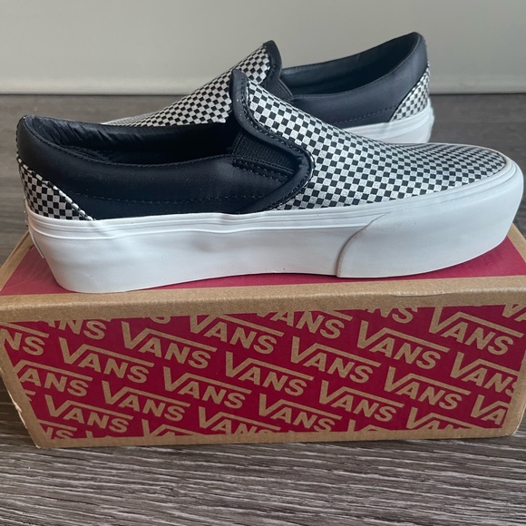 Vans Slip-On Platform Checkerboard Sneakers - Black & White - Picture 3 of 6